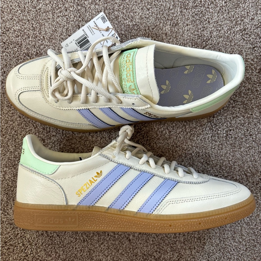 NWT adidas Leather Handball Spezial Sneaker Shoe in Cream Purple Green Size 9.5